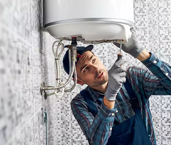 Expert Plumber for Hot Water Tank Maintenance in Old Jamestown, MO: Schedule Reliable Maintenance Services with Us